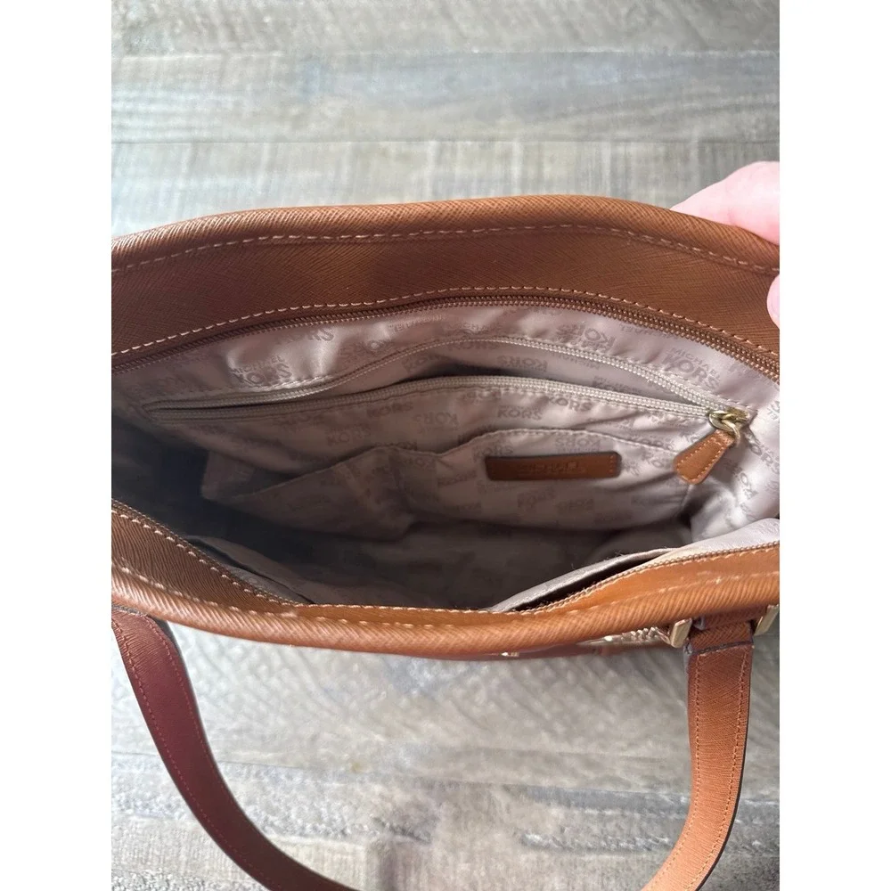 Michael Kors Brown Leather Classy Shoulder Bag/Tote - Picture 7 of 8
